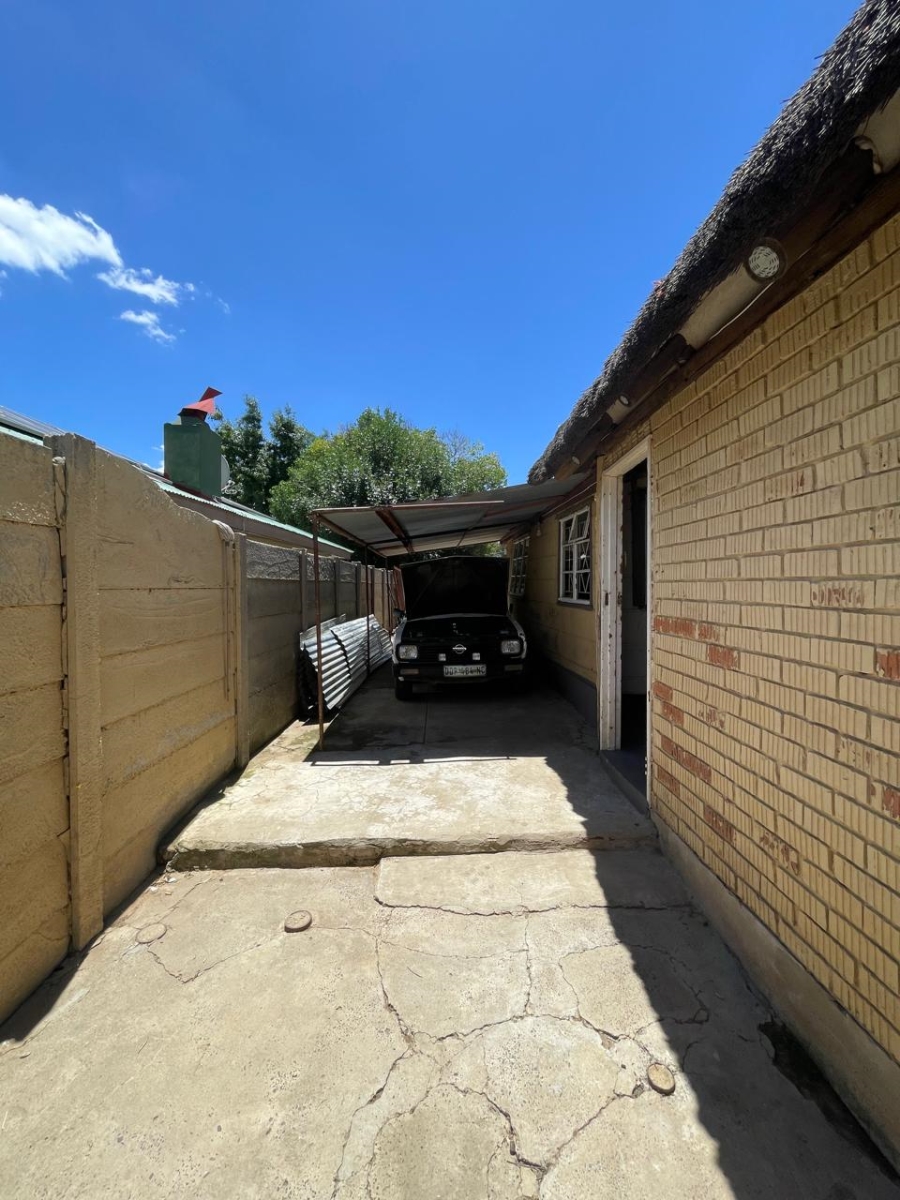 4 Bedroom Property for Sale in Bloemhof North West